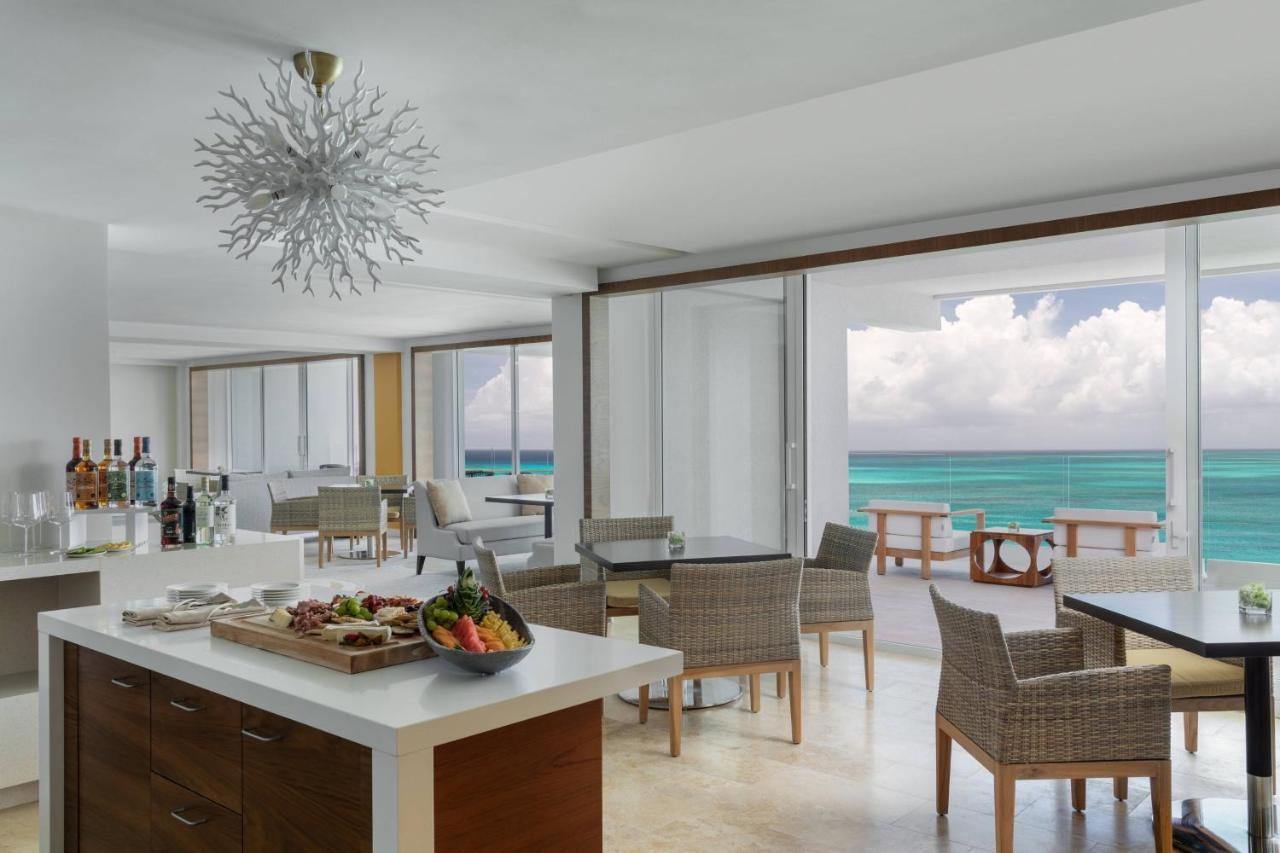 The Ritz-Carlton, Turks & Caicos Hotel Грейс Бей Екстериор снимка