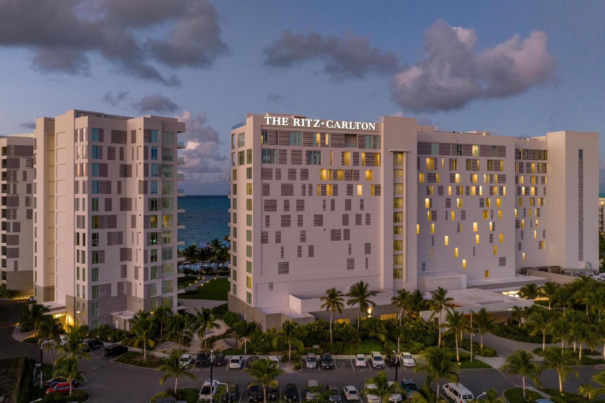 The Ritz-Carlton, Turks & Caicos Hotel Грейс Бей Екстериор снимка