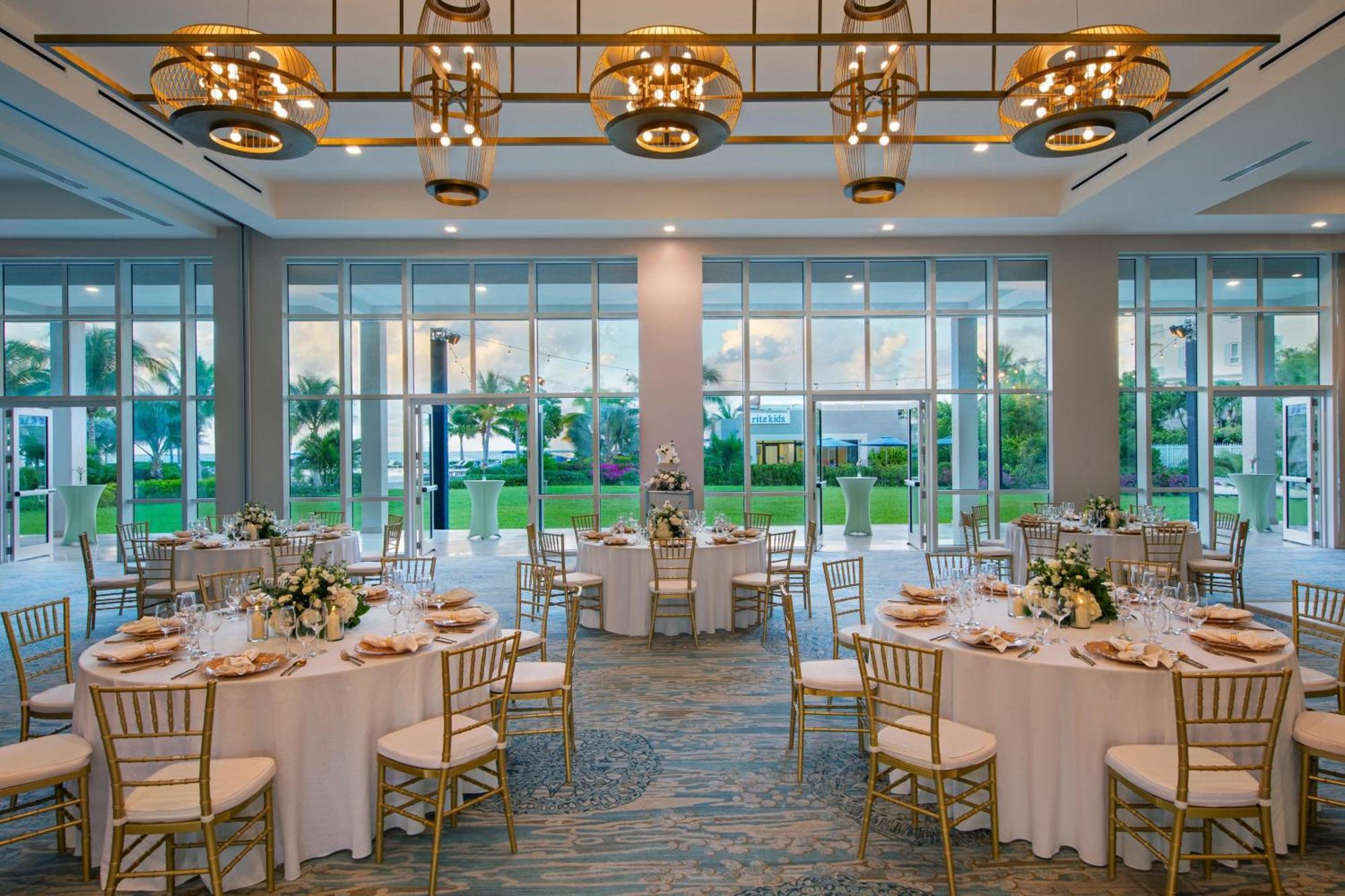 The Ritz-Carlton, Turks & Caicos Hotel Грейс Бей Екстериор снимка